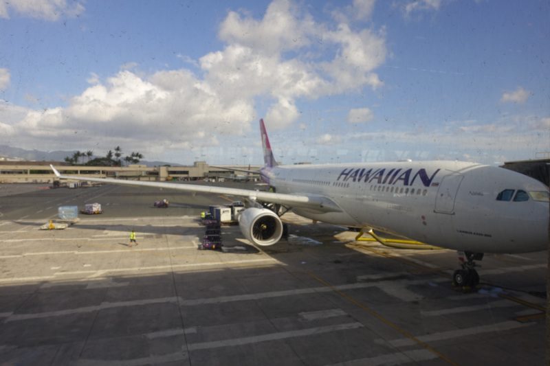 News Hawaiian Airlines 330 – 32 cent hot dogs